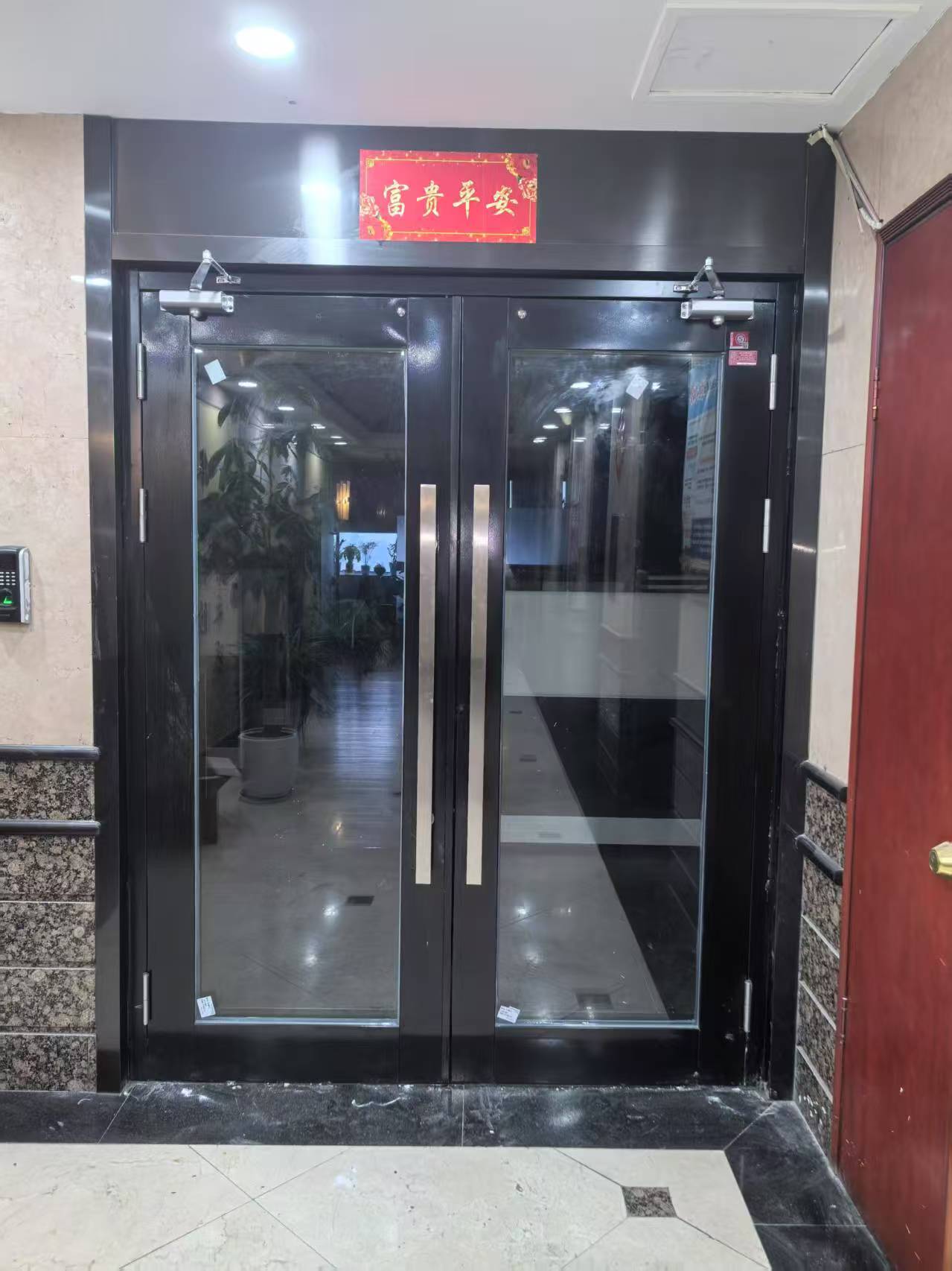 鋼質(zhì)玻璃防火門(mén)